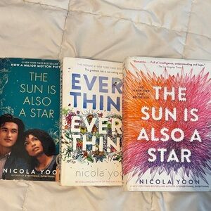 Nicola Yoon Book Set - The Sun is Also a Star & Everything, Everything